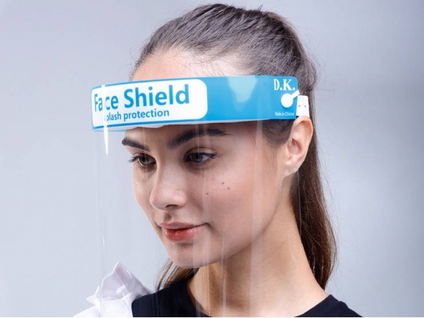 Experts Weigh In If You Should Get a Face Shield For Your Child